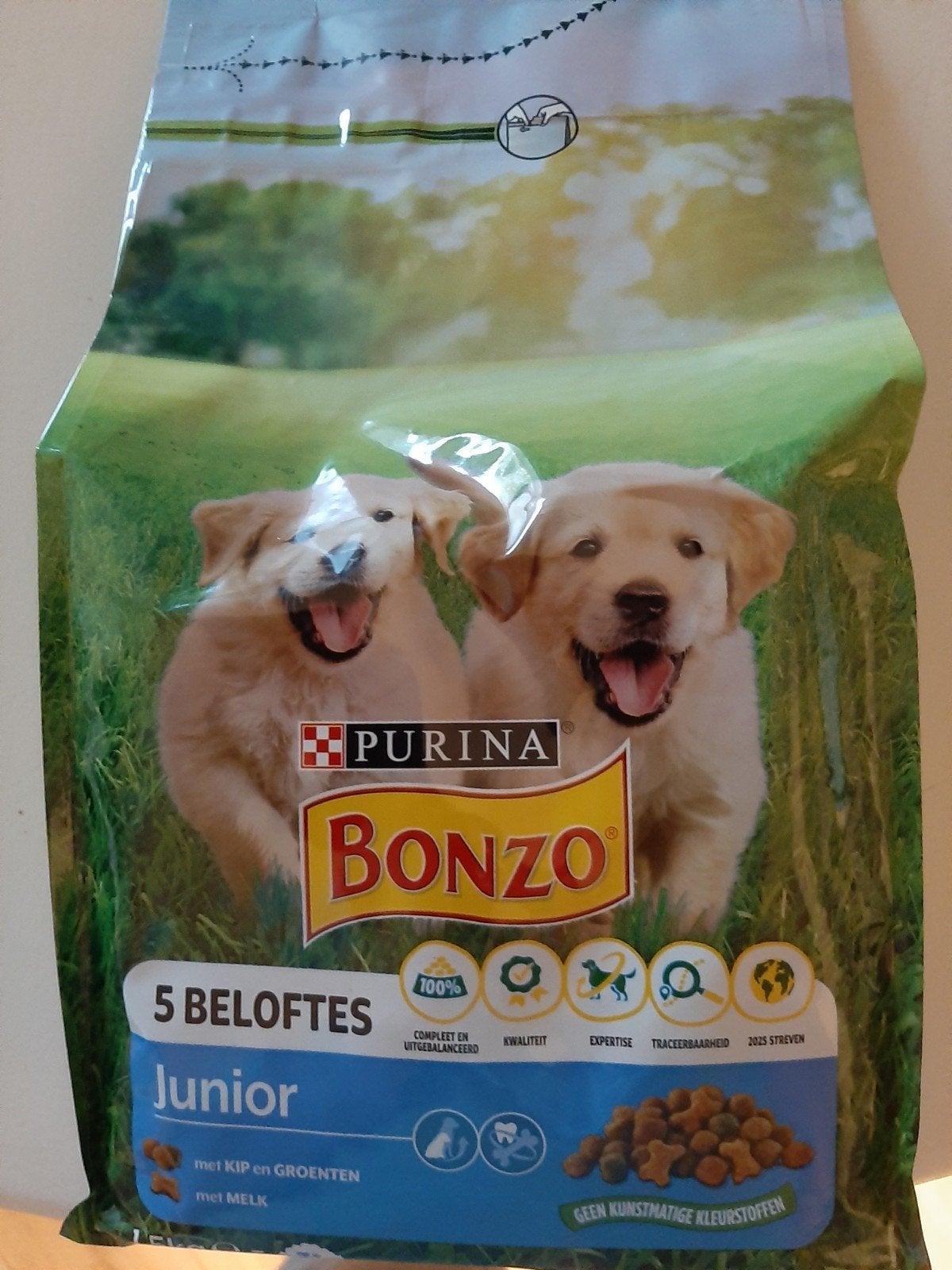 Bonzo puppybrokjes gratis, Dieren en Toebehoren, Dierenvoeding, Ophalen
