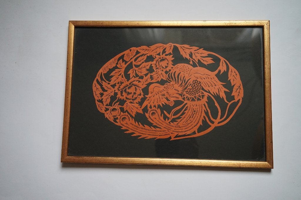 Chinees papierknipkunst rood zwart lijst boek Fensterblumen., Wanddecoratie, Ophalen of Verzenden, 29 cm, Meerkleurig