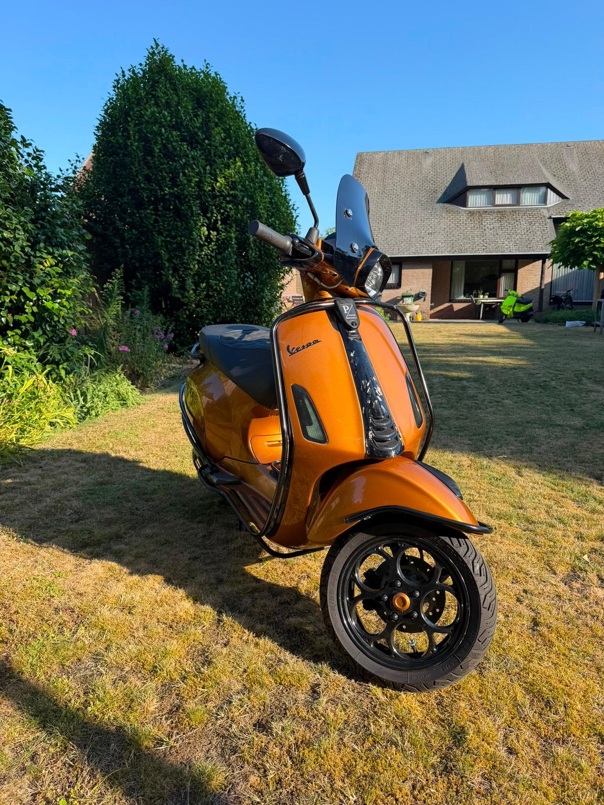 Vespa Sprint 4T 4V Brom, Fietsen en Brommers, Scooters | Vespa, Tweewielers Eindhoven, Maximaal 45 km/u, Zo goed als nieuw, Benzine
