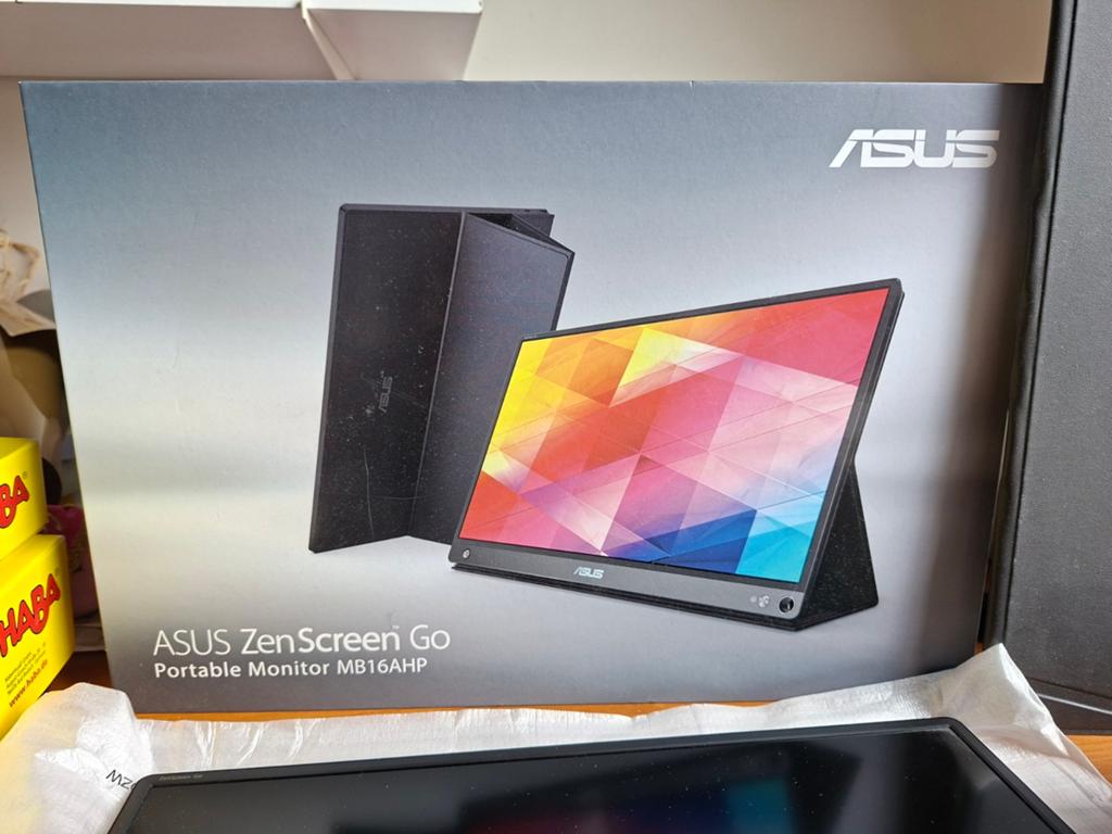 ASUS ZenScreen Go MB16AHP Draagbare Monitor, Computers en Software, Monitoren, IPS, Ophalen of Verzenden, Zo goed als nieuw, 5 ms of meer