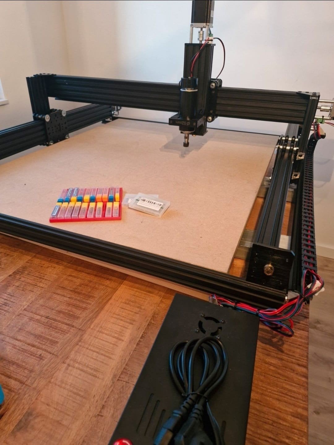 cnc freesmachine 1000x1000mm
werkgebied ongeveer 800x1, Ophalen of Verzenden, Zo goed als nieuw, Elektrisch, Bovenfrees