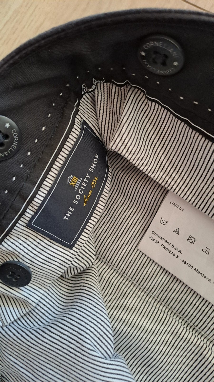 Corneliani The Society Shop corduroy broek maat 48, Corneliani, Bruin, Maat 48/50 (M), Ophalen of Verzenden
