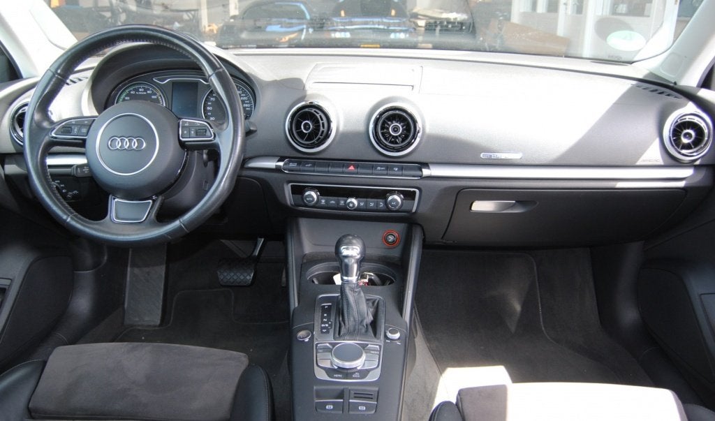 Audi A3 Sportback 1.4 e-tron Attr. PL+ (bj 2016), Auto's, Automaat, Gebruikt, 4 cilinders, 150 pk