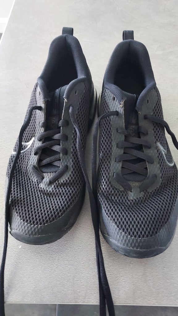 Sportschoenen maat 45 Nike Air Max, Ophalen, Zo goed als nieuw, Overige sporten, Hardloopschoenen