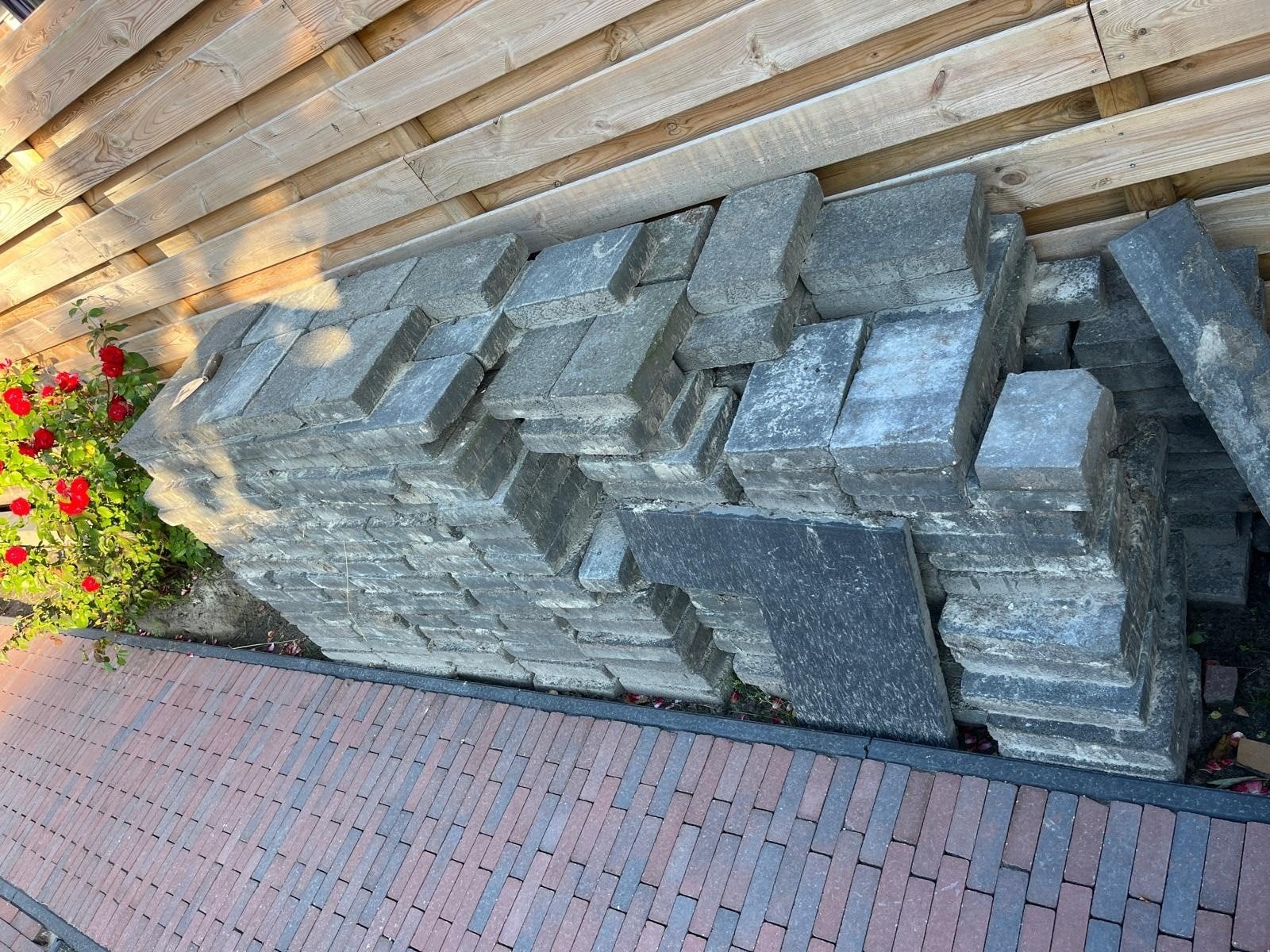 Gratis grijze stenen afhalen, Tuin en Terras, Ophalen, Gebruikt, Klinkers, 10 m² of meer