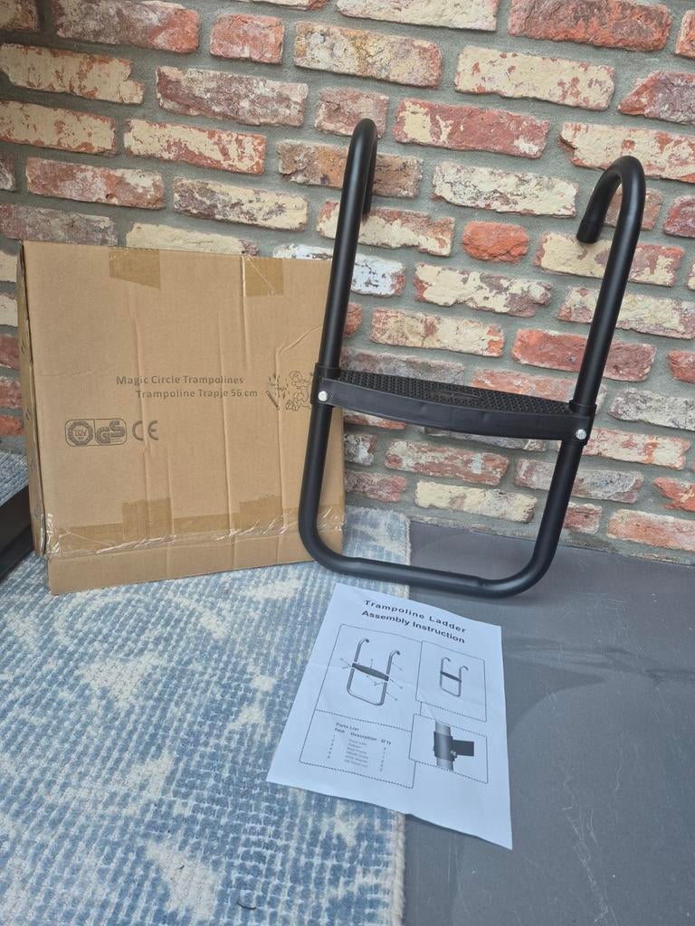 Trampoline trapje nieuw, 56 cm hoog, Fietsen en Brommers, Ophalen of Verzenden, Nieuw