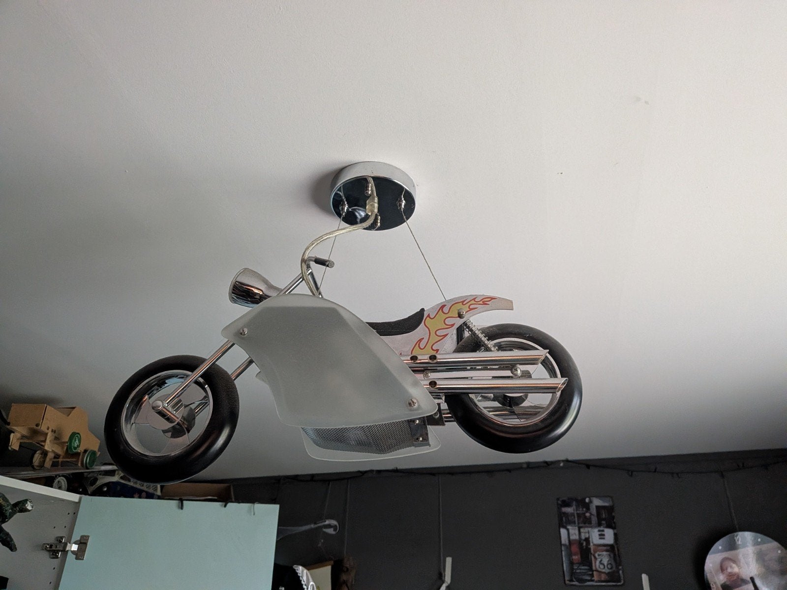 Stoere motorfiets plafondlamp voor kinderkamer, Ophalen, Gebruikt, 50 tot 100 cm, Minder dan 25 cm
