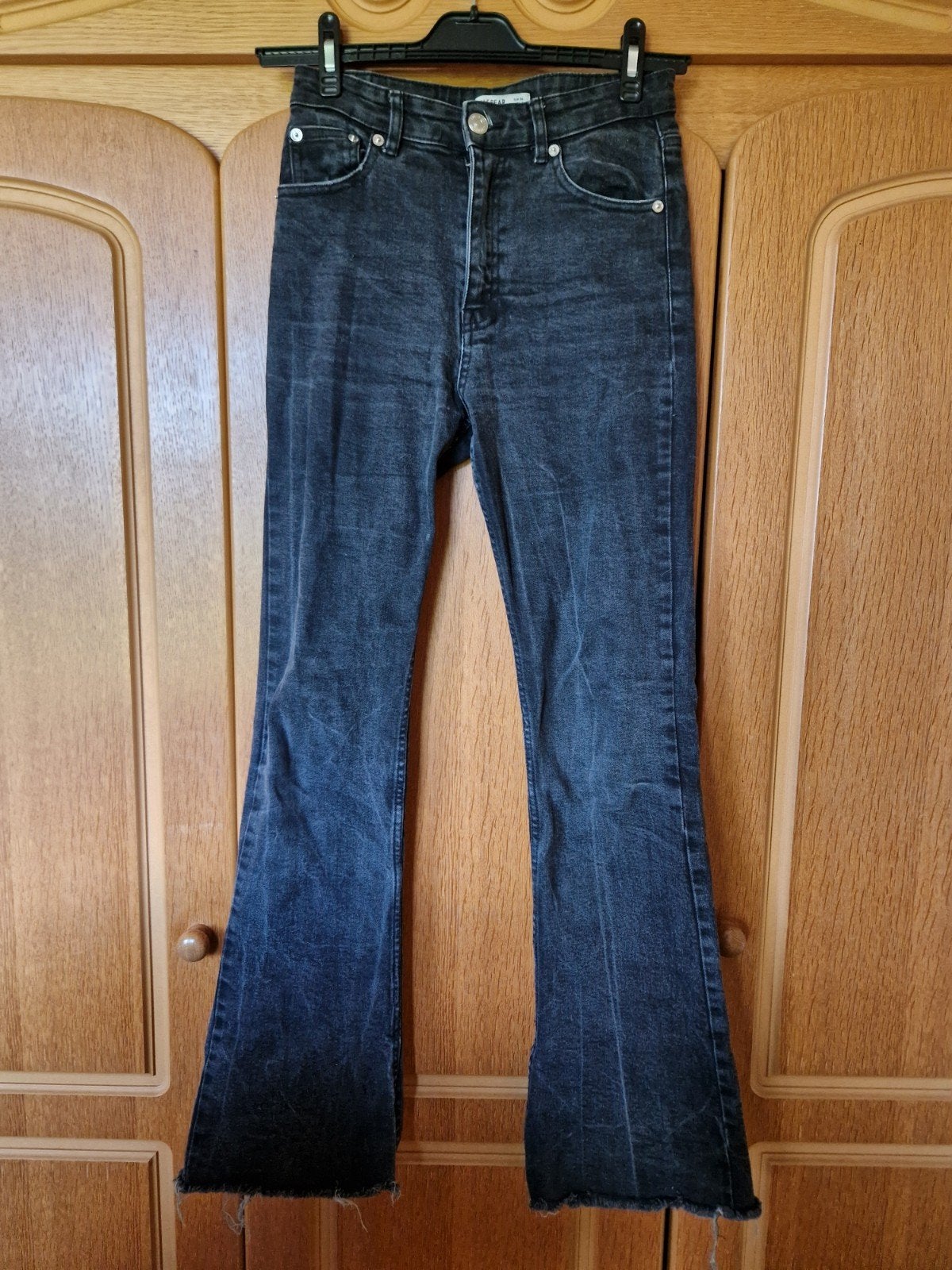 Pull&Bear flared jeans grijs/zwart, maat 36, Pull&Bear, Ophalen of Verzenden, W28 - W29 (confectie 36), Grijs