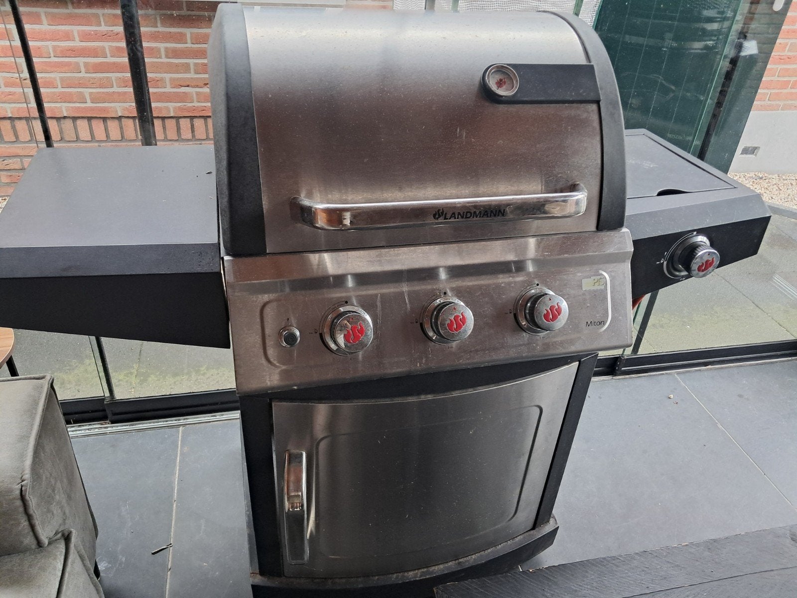landmann bbq, Ophalen