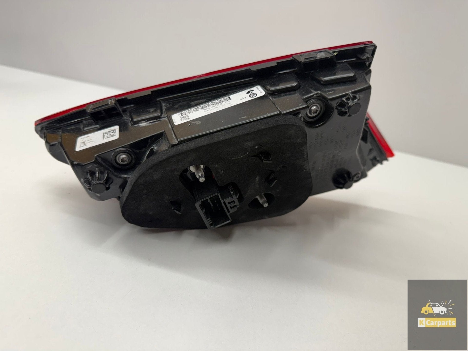 VW Tiguan 5NA Facelift IQ-Light Led Achterlicht links 5NA945, Gebruikt, Volkswagen, Volkswagen AG, Berliner Ring 2
38440  Wolfsburg, DE