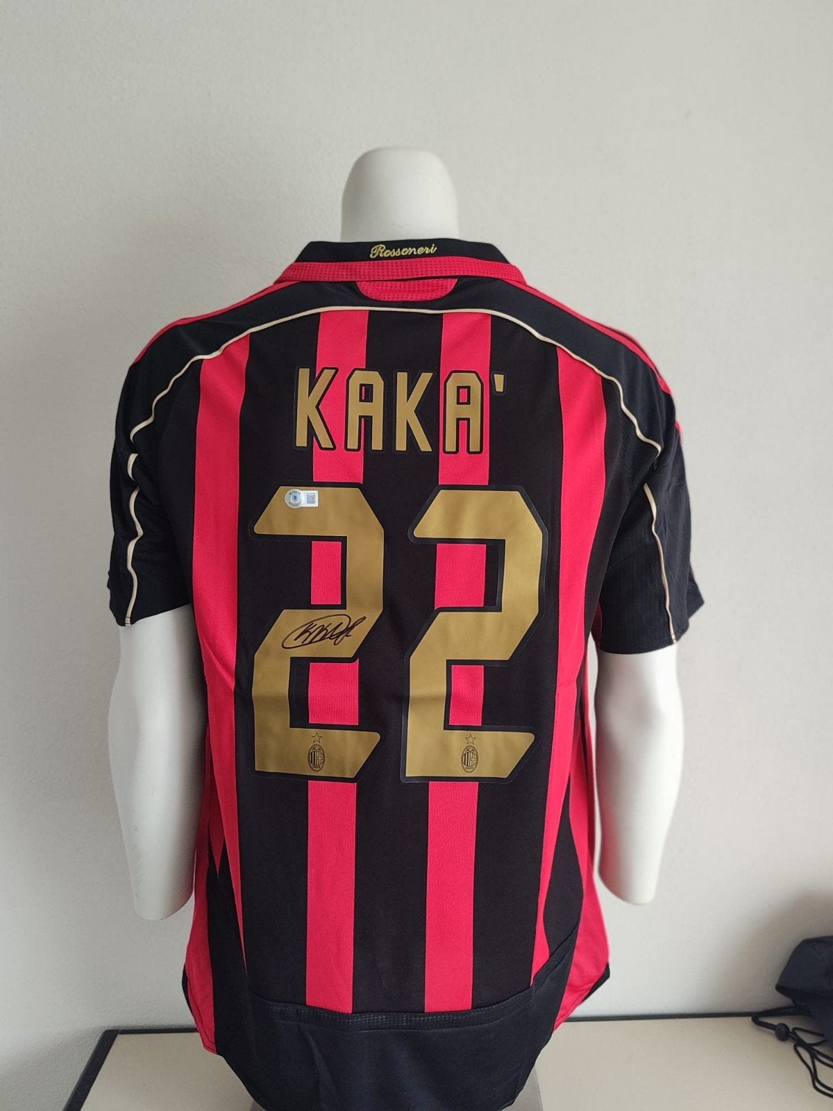 AC Milan shirt gesigneerd door Kaka met Beckett coa, Verzamelen, Sportartikelen en Voetbal, Ophalen of Verzenden, Nieuw, Buitenlandse clubs