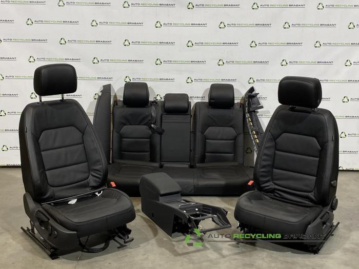 Bekleding Set (compleet) van een Volkswagen Passat, Auto-onderdelen, Interieur en Bekleding, Gebruikt, -, -, Ophalen of Verzenden