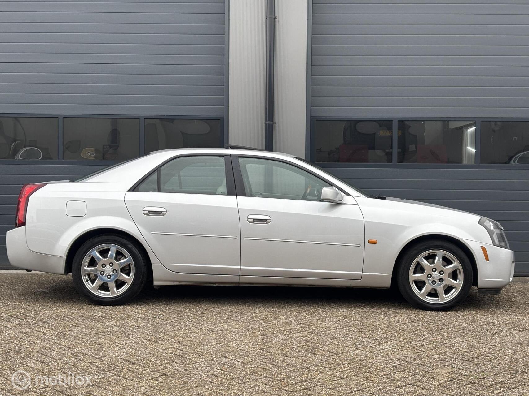 Cadillac CTS 3.2 V6 Sport Luxury UNIEK, Auto's, Cadillac, Automaat, Achterwielaandrijving, Sedan, 102 €/maand
