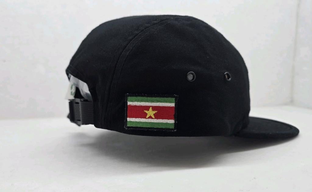 Zwarte 5-Panel Cap – Suriname Custom Design 🇸🇷, Verzenden, Nieuw