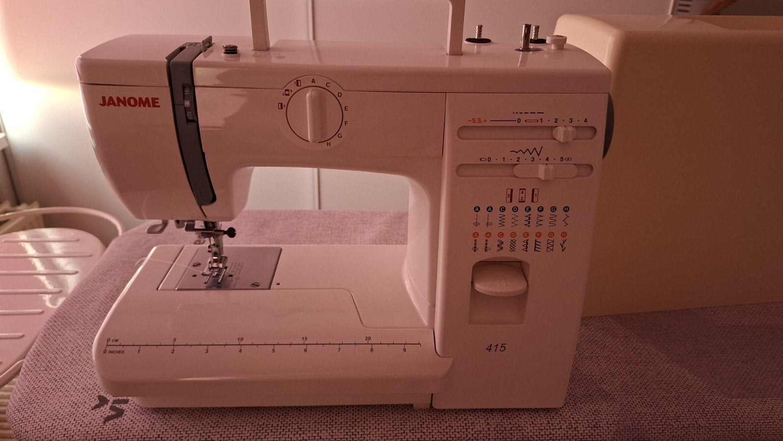 Janome 415 Naaimachine - Zo goed als nieuw, Hobby en Vrije tijd, Naaimachines en Toebehoren, Ophalen, Zo goed als nieuw, Naaimachine