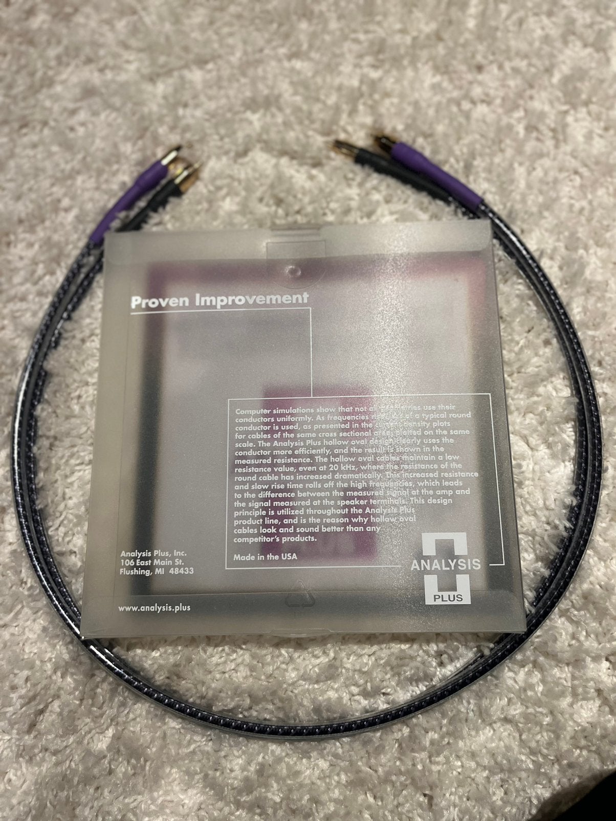 Foto 7 van Analysis Plus Solo Crystal Oval RCA Interconnect - 2x 1m