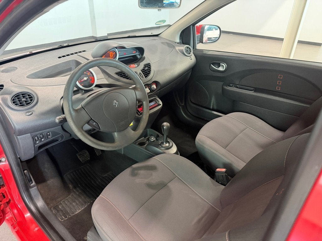 Renault Twingo 1.2-16V Dynamique Automaat|Airco|CruiseContro, Auto's, Gebruikt, 4 cilinders, 4 stoelen, 923 kg