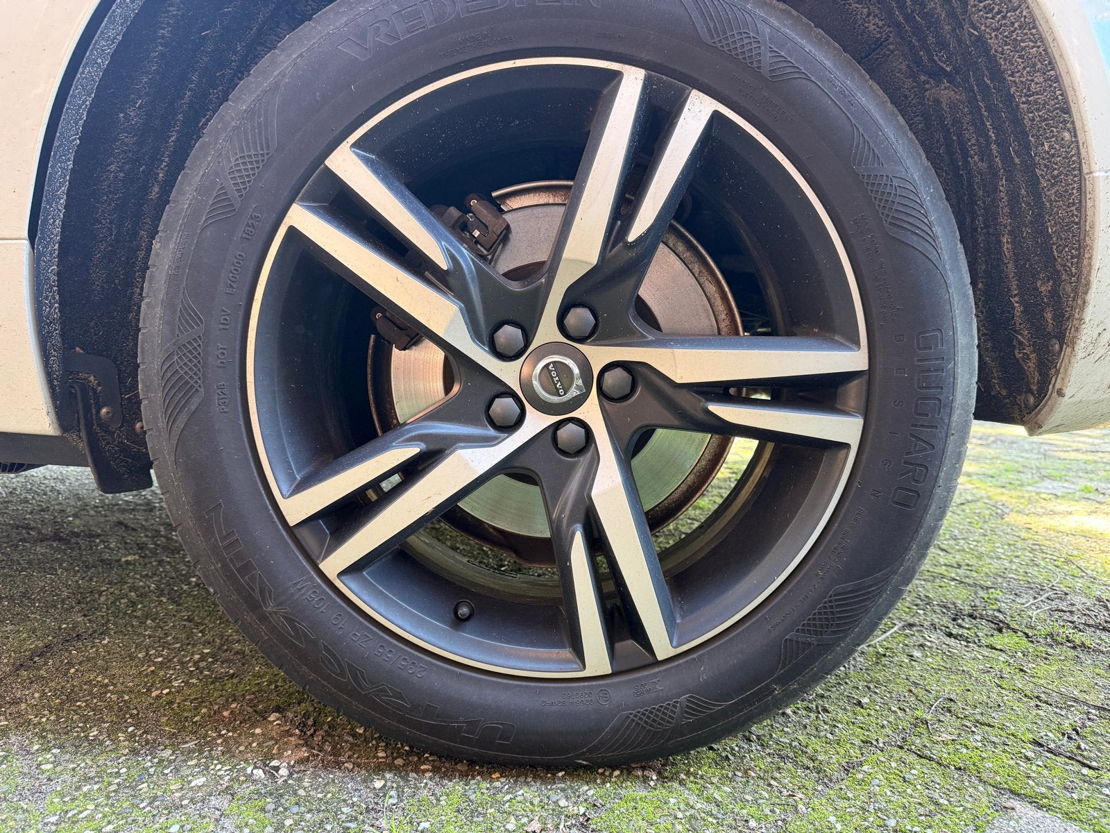 Volvo 19 inch velgen met z.g.a.n. Michelin zomerbanden, Gebruikt, Banden en Velgen, 235 mm, Personenwagen
