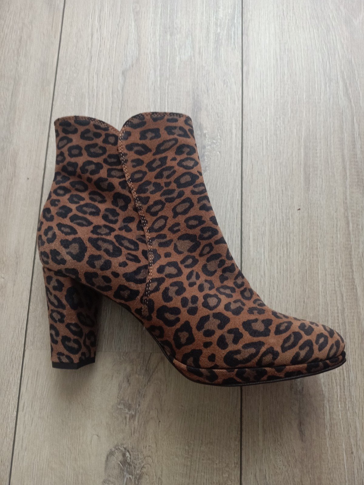 panter laarsjes maat 39, Bruin, Lage of Enkellaarzen, Nieuw, Ophalen of Verzenden