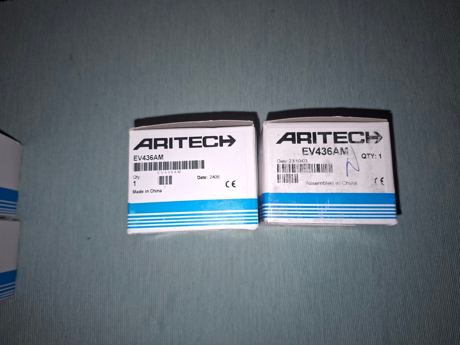 Pir sensoren 2x Aritech EV436am nieuw., Ophalen of Verzenden, Nieuw, Detector, Sensor of Melder, Beweging
