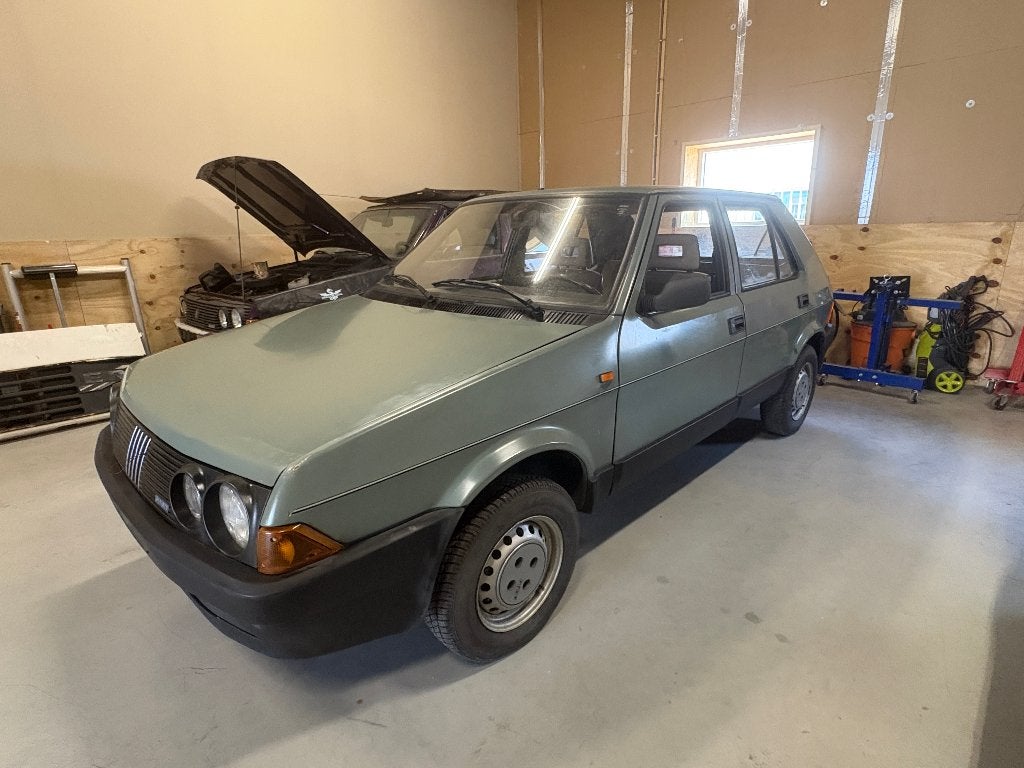 Fiat Ritmo 60CL Team 1986, Auto's, Stof, 60 pk, Bruin, Handgeschakeld