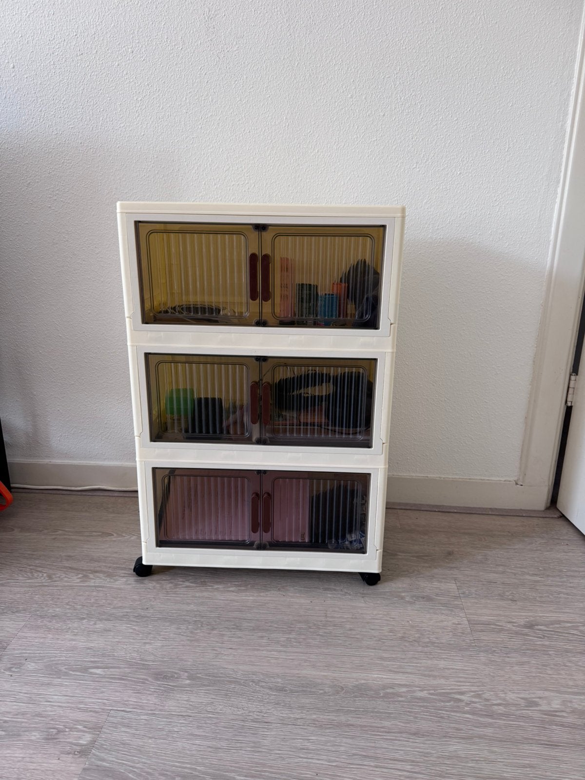 Cabinet, Kooi, Minder dan 75 cm, Zo goed als nieuw, Ophalen