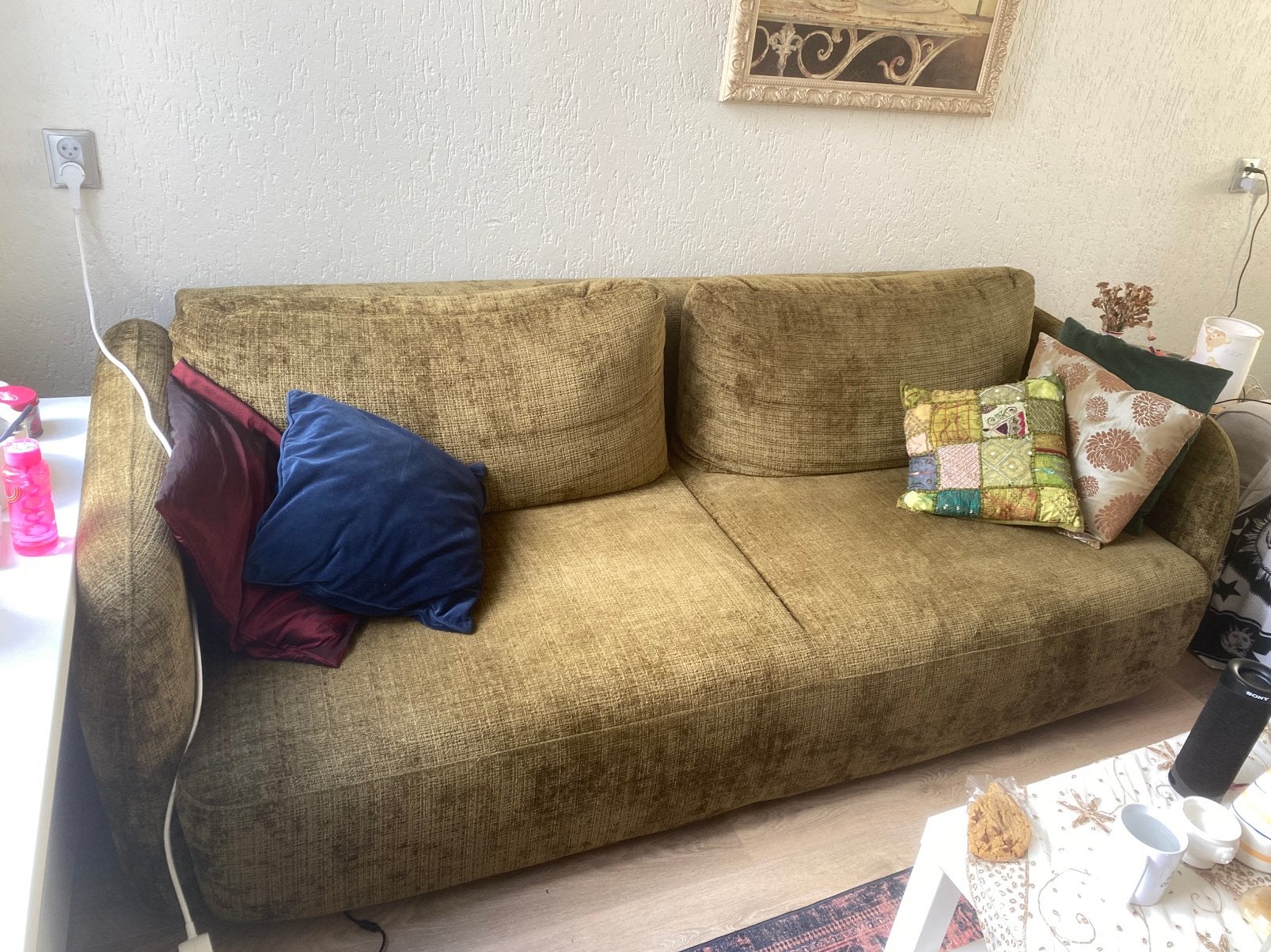 Green three-seat sofa, Huis en Inrichting, Ophalen, Zo goed als nieuw, 75 tot 100 cm