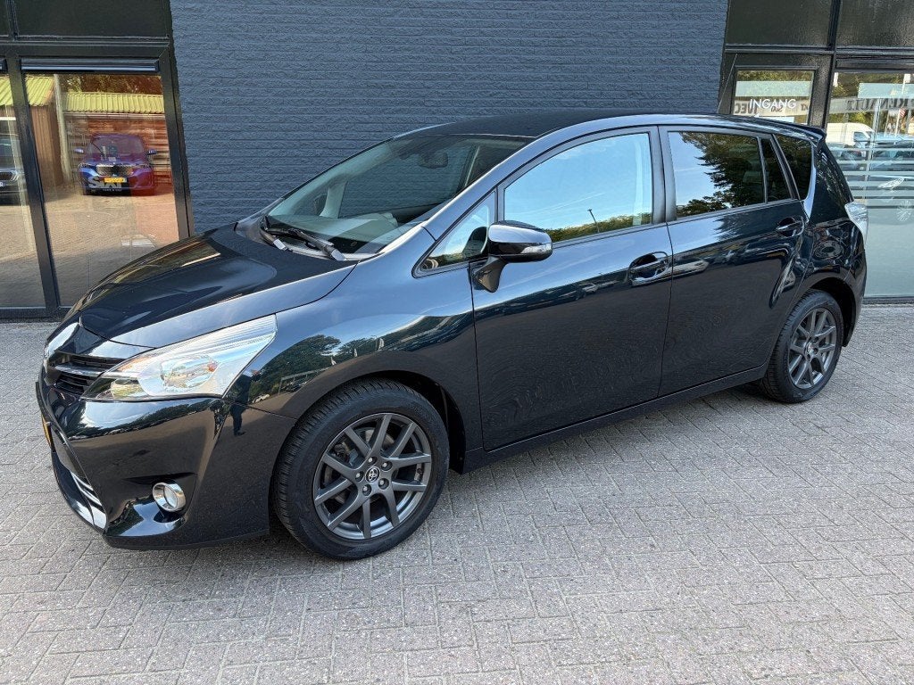 Toyota Verso 1.8 VVT-I BUSINESS, Automaat, Dealer onderhouden, 15 km/l, Gebruikt