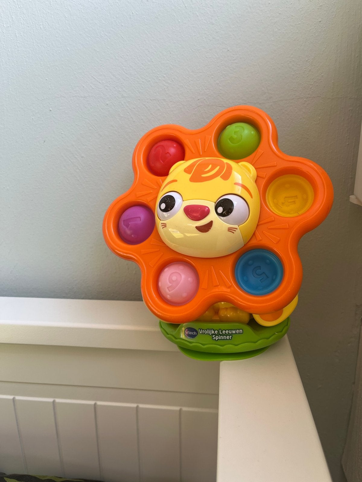 VTech Vrolijke Leeuwen Spinner - Interactief babyspeelgoed, Ophalen of Verzenden, Zo goed als nieuw, 0 tot 6 maanden