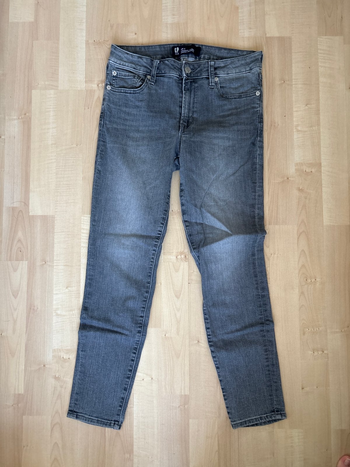GAP Universal Legging Jeans - Grijs (Maat S), Ophalen of Verzenden, Zo goed als nieuw, Maat 36 (S), Grijs