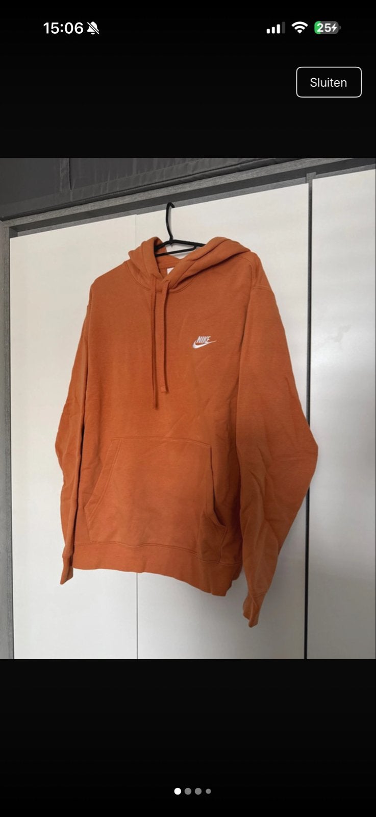 Nike trui - Oranje hoodie met klein vlekje, Ophalen of Verzenden, Gedragen, Maat 38/40 (M), Oranje
