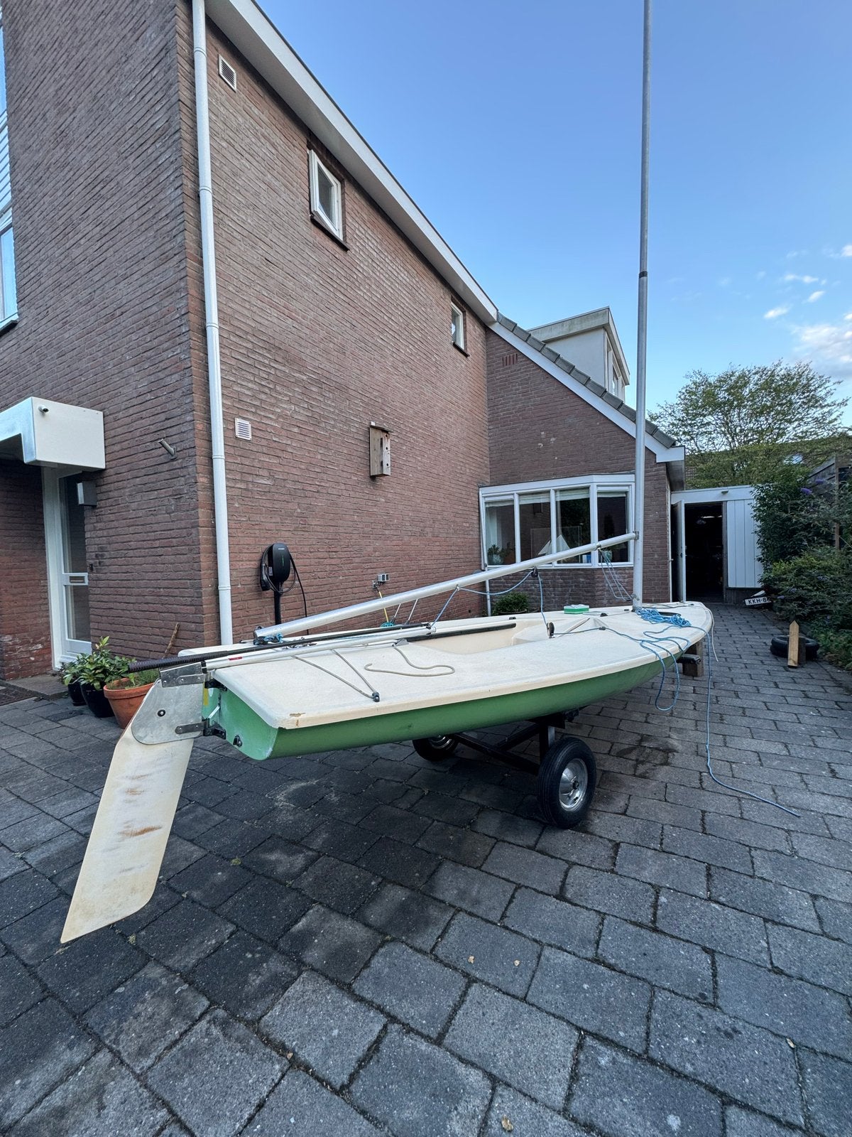 Laser zeilboot compleet met nieuwe neerhouder en schoot, Ophalen