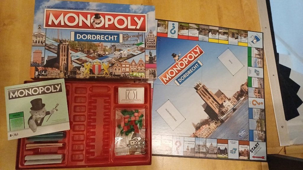 bordspel nieuw Monopoly Dordrecht Monopolie 2e editie, Een of twee spelers, Ophalen of Verzenden, Nieuw, Monopoly