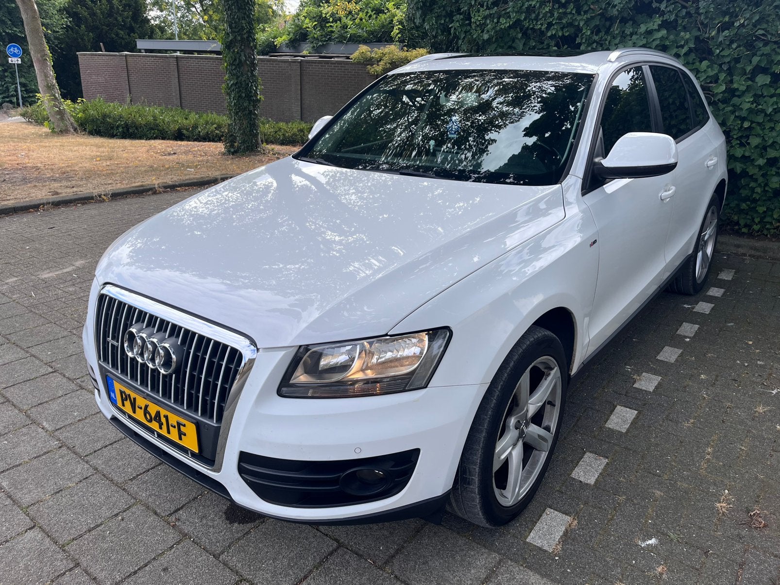 Audi Q5 2.0 Tfsi Quattro S-tronic 2009 Wit, Auto's, Automaat, Euro 5, Stof, Wit