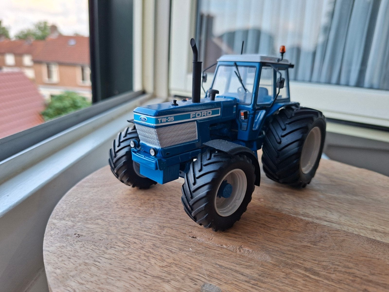 Ford tw35, Ophalen of Verzenden, Zo goed als nieuw, Auto, Overige merken
