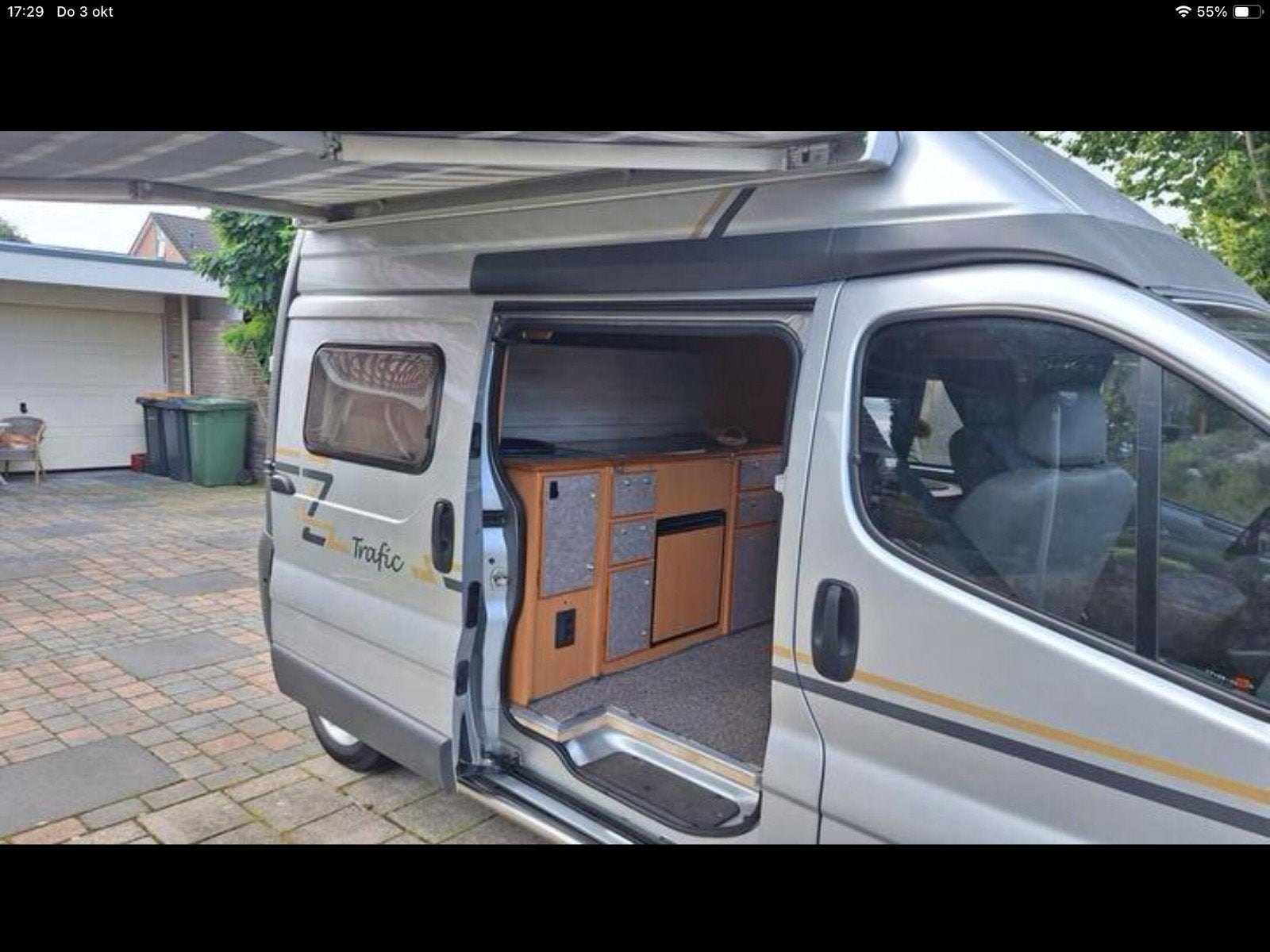 Compacte Renault Trafic Camperbus  met luifel, Caravans en Kamperen, Campers, Dakluik, Tot en met 2, Koelkast, Particulier