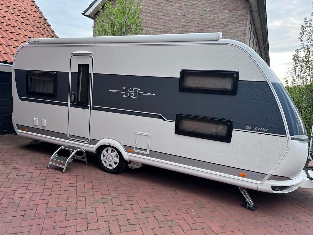Hobby UHK 515 DeLuxe 2019 airco-mover- hefbed, Caravans en Kamperen, Caravans, Hobby, 7 tot 8 meter, Particulier, Meer dan 6