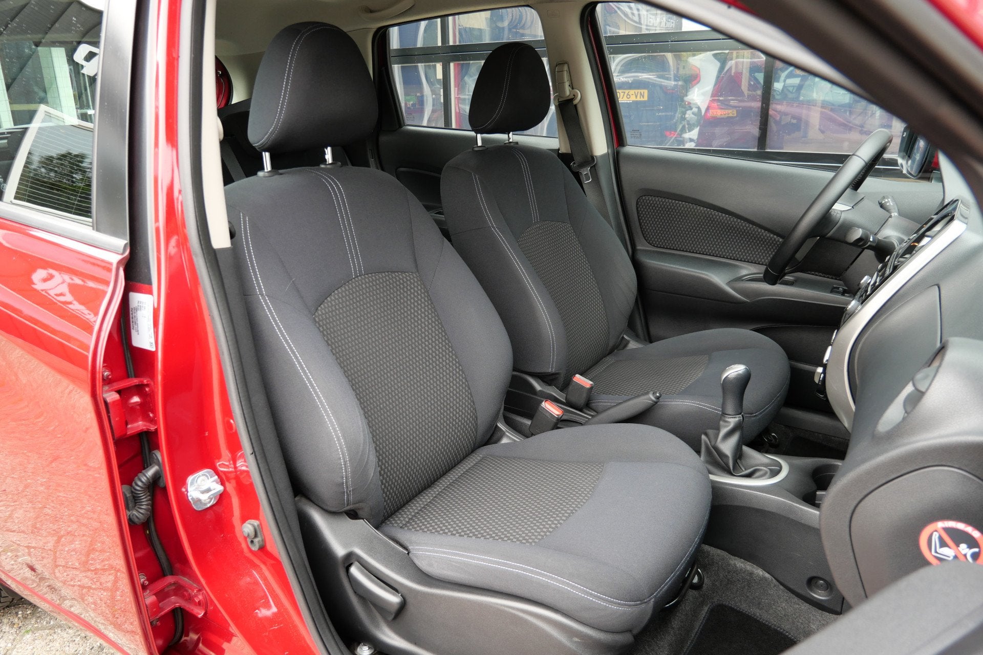 Nissan Note 1.2 Acenta | NL-Auto | Cruise | Airco (bj 2016), Stof, Euro 6, 82 pk, 1198 cc