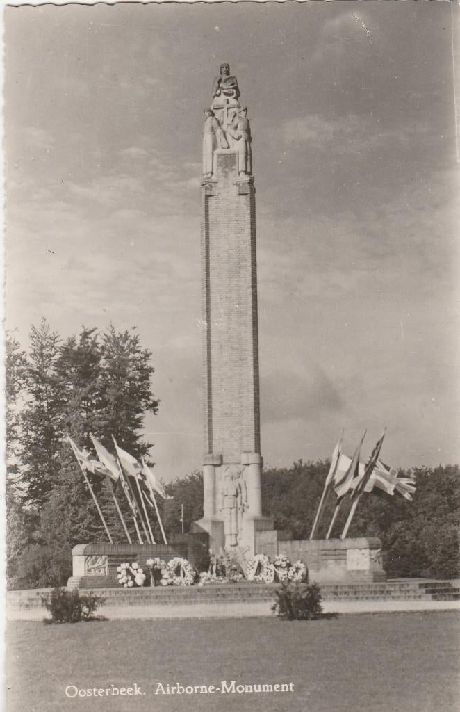 oosterbeek- airborne monument, Ophalen of Verzenden, 1940 tot 1960, Gelderland