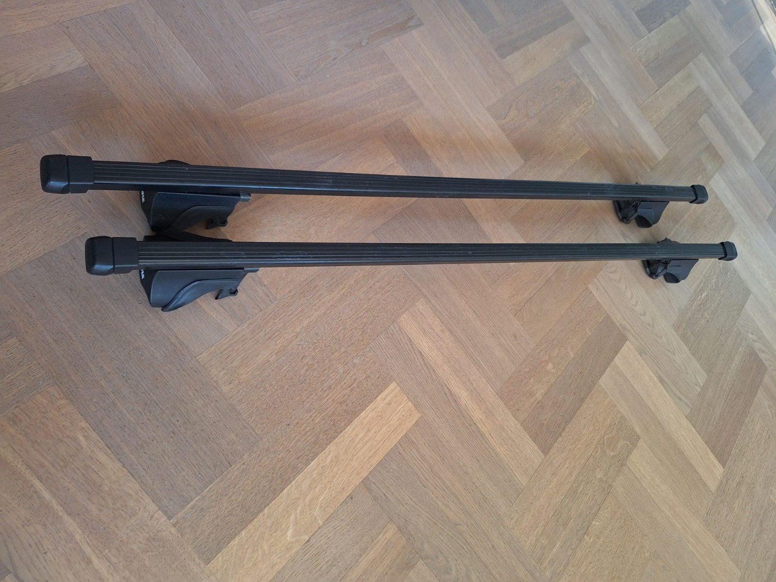 Thule dakdragers - Productnr. 1254 - Max. belasting 75 KG, Auto diversen, Ophalen, Gebruikt