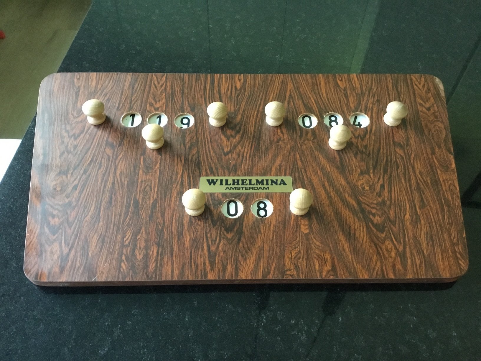 Vintage Wilhelmina biljart scoren bord biljart scoren bord, Sport en Fitness, Biljarten en Poolen, Ophalen of Verzenden, Zo goed als nieuw