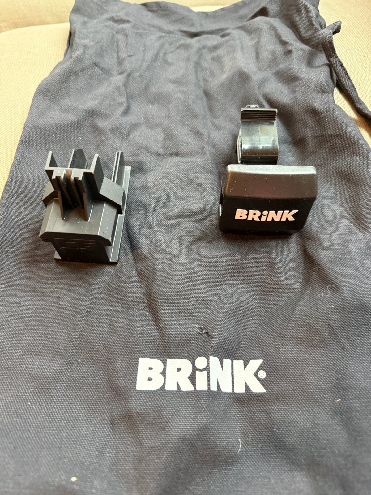NIIEUW: 2 Brink trekhaak afdekkappen, Ophalen of Verzenden, Nieuw, Universele onderdelen