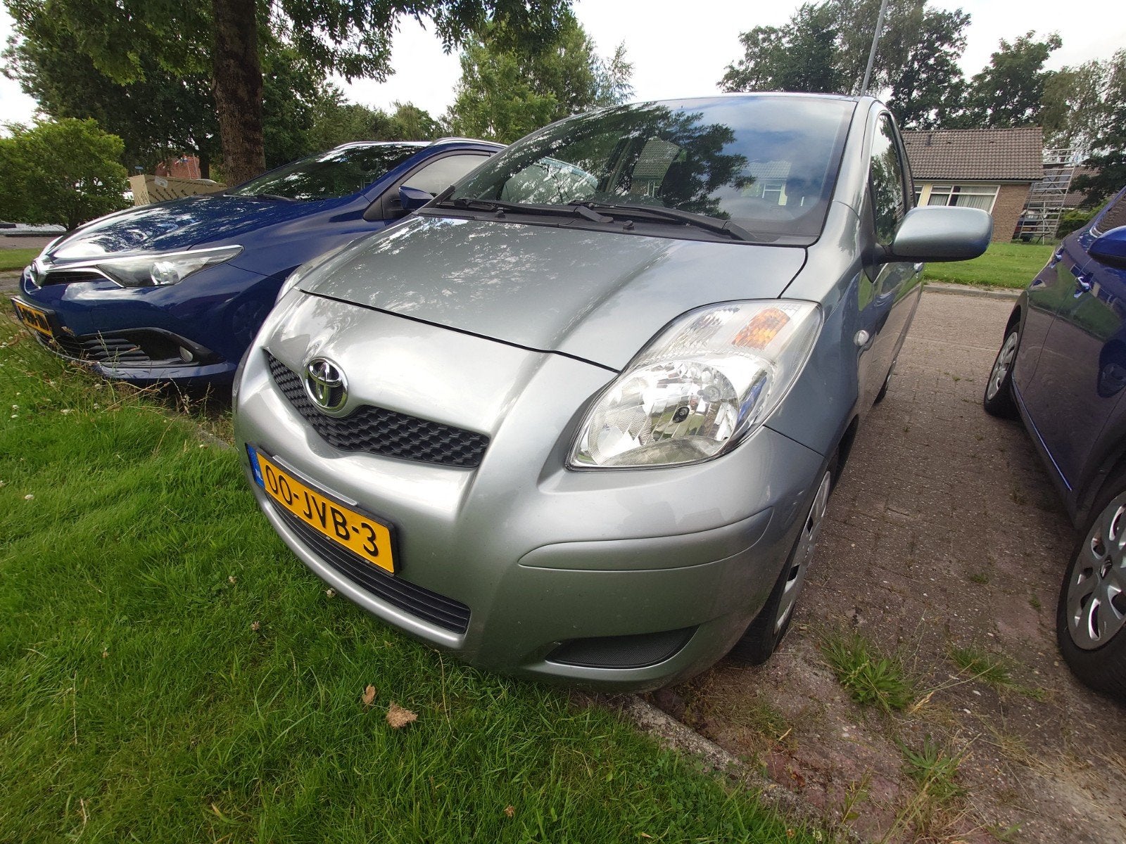 Toyota Yaris 1.3 16V Vvt-i 5DR MMT 2009 Grijs, 40 €/maand, 750 kg, 4 cilinders, 100 pk