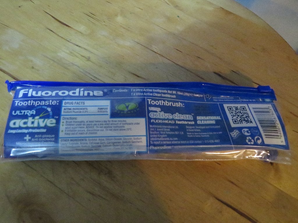 nieuwe fluorodine travel kit, Sieraden, Tassen en Uiterlijk, Ophalen, Nieuw, Overige typen