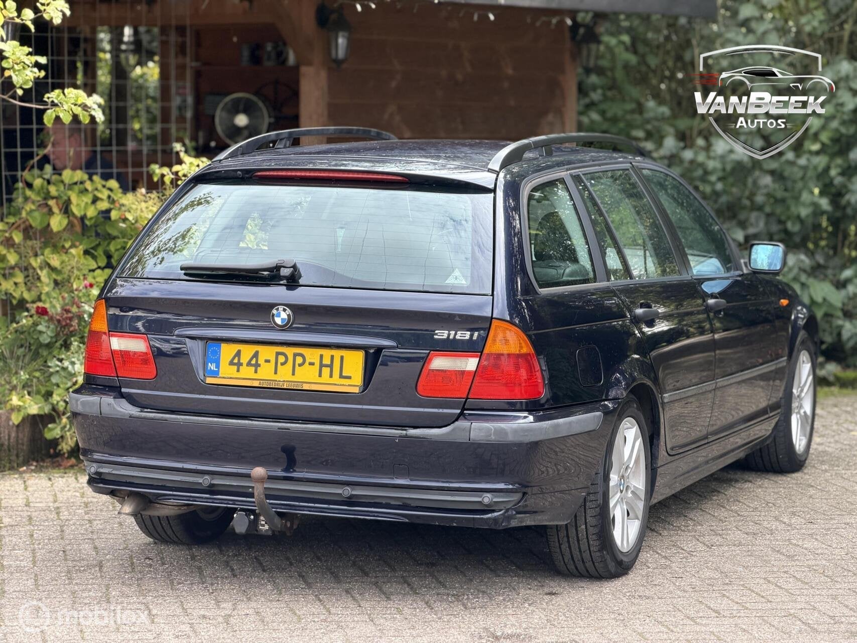 BMW 3-serie Touring 318i Edition, 13 km/l, Achterwielaandrijving, 680 kg, Blauw