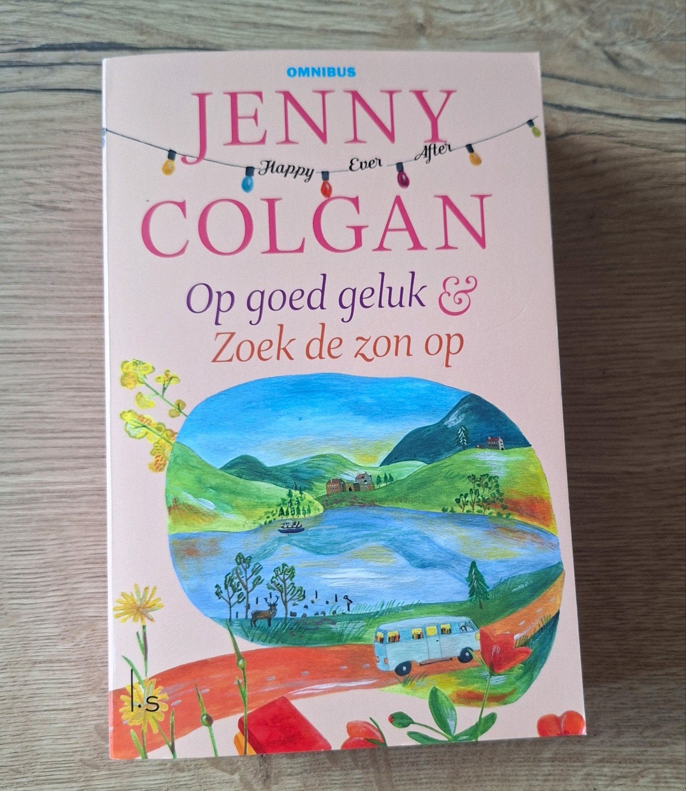 Jenny Colgan Omnibus: Op goed geluk & Zoek de zon op, Ophalen of Verzenden, Zo goed als nieuw, Jenny Colgan