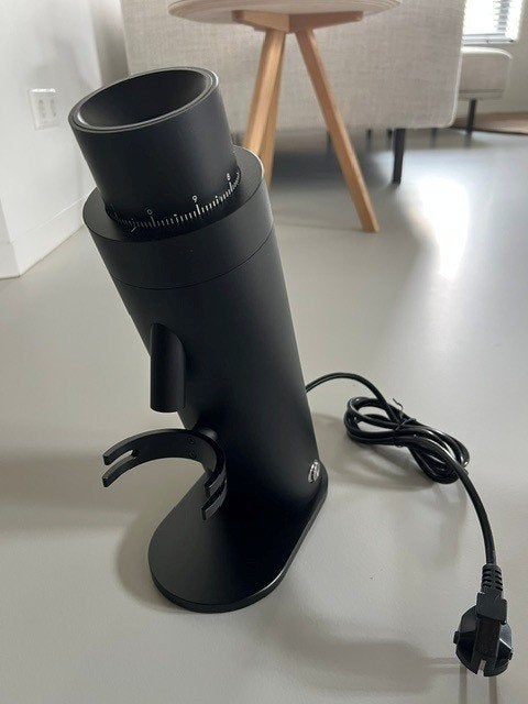 Option-O Lagom P64 koffiebonenmaler, Ophalen, Overige typen, Zo goed als nieuw, Zwart