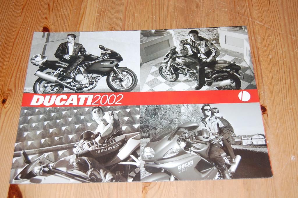 Ducati modellen 2002 brochure / poster, Motoren, Handleidingen en Instructieboekjes, Ducati, Ophalen of Verzenden