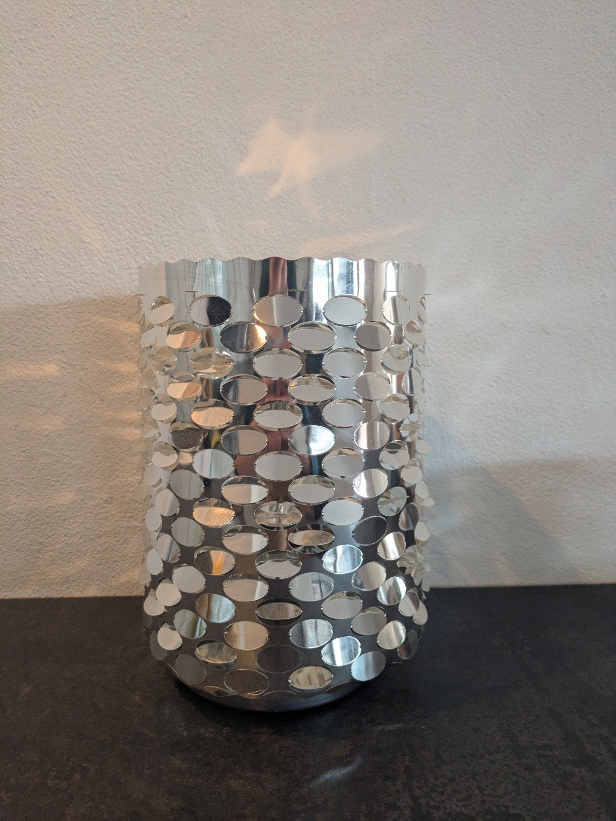 Draaiende theelichthouder met reflectie-effect - Lifestyle, Gebruikt, Overige merken, Waxinelichthouder, Ophalen of Verzenden