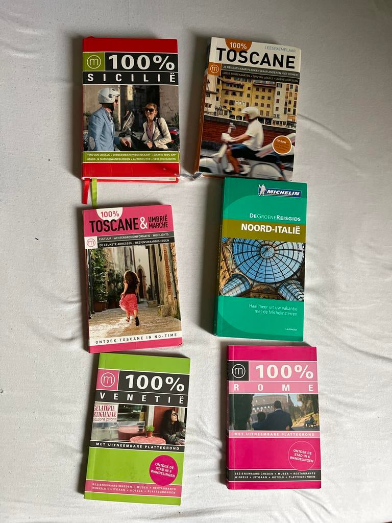 Meerdere reisgidsen italie, Capitool, Europa, Zo goed als nieuw, Reisgids of -boek